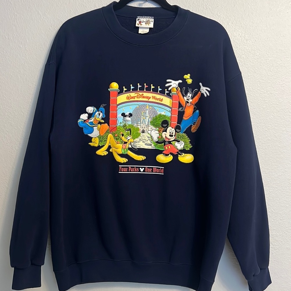 Walt Disney Sweatshirt
